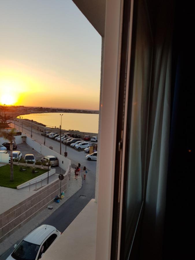 Amareilmare2 Apartment Marzamemi Bagian luar foto